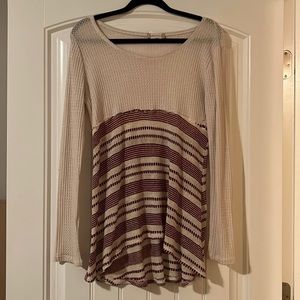 Small Ivory/Wine Waffle Knit Altard State Hi Lo Tunic